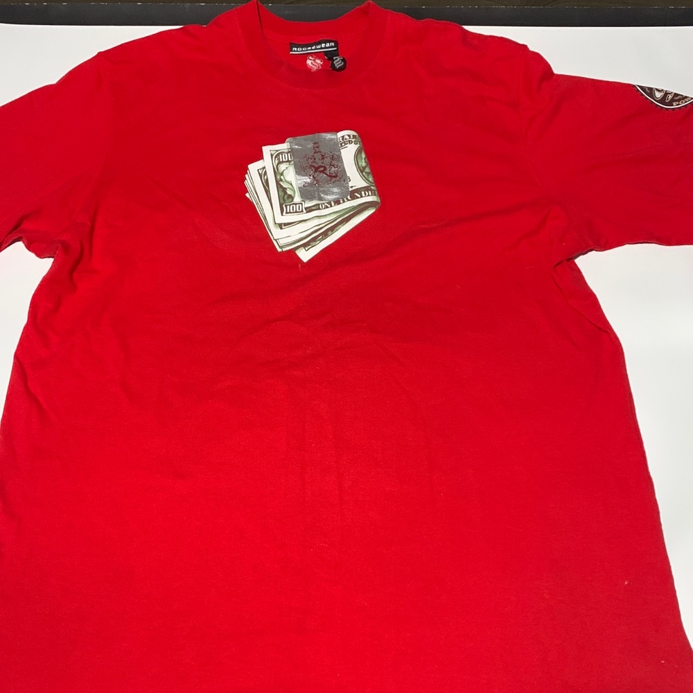 Roca wear shirt money